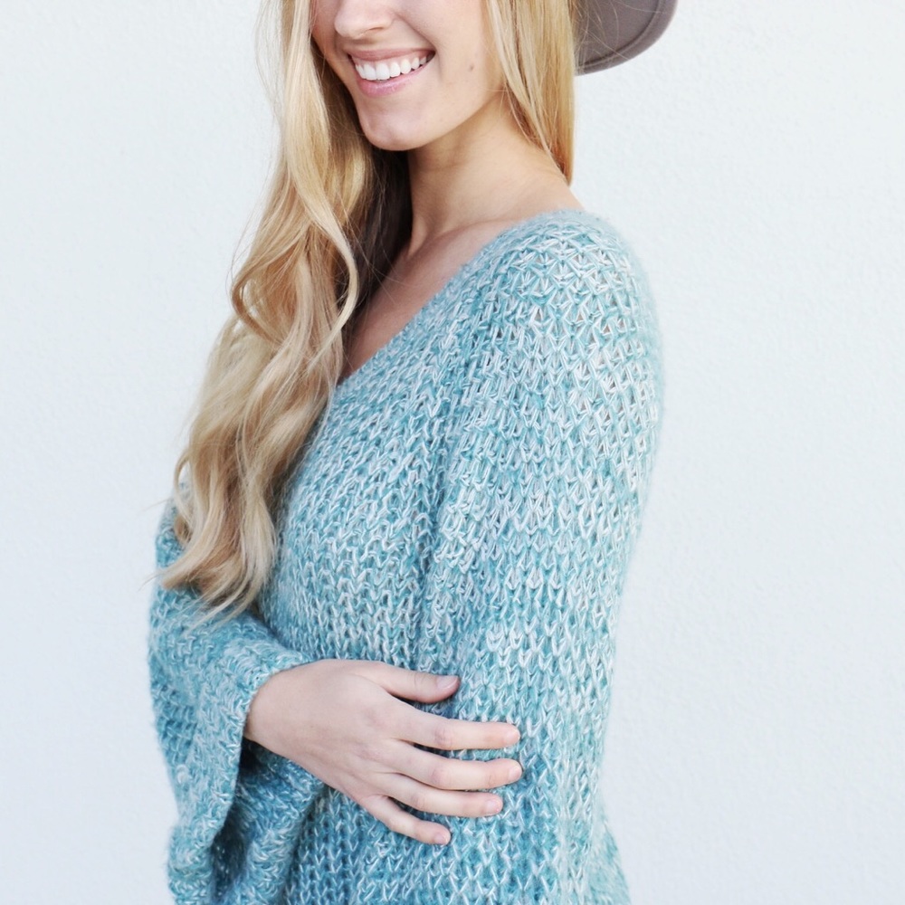 blue sweater dress - Picture 4 of 6